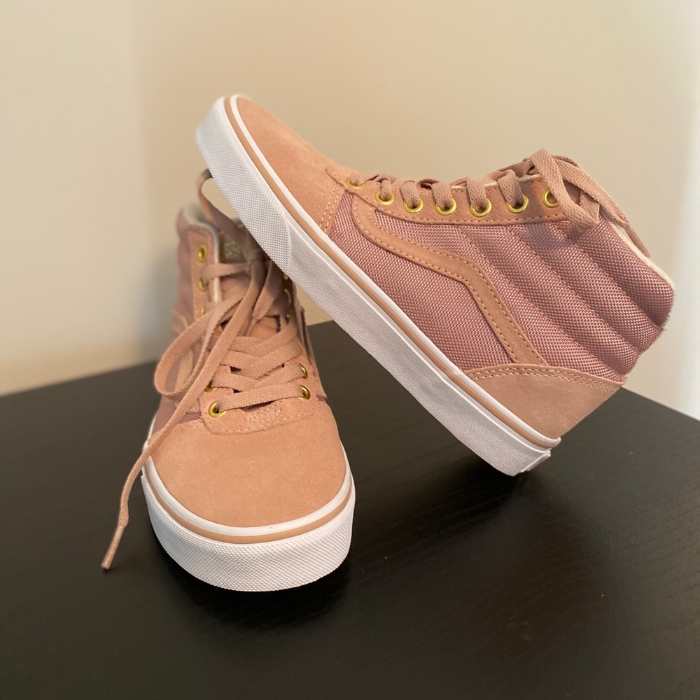 Vans Ward Hi, Mahogany Rose Sneakers